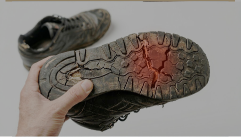 Zapatos de cuero rígido